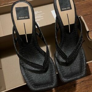 Dolce Vita Textured Black Sandals